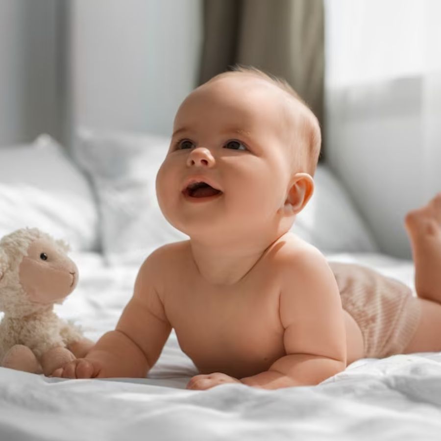 Thời điểm vàng trong ngày để bổ sung Vitamin D3 cho mọi lứa tuổi 6 thoi-diem-uong-d3-em-be