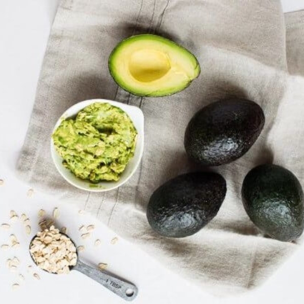 Đắp mặt nạ bơ cần lưu ý những gì? Bật mí 10 công thức tự làm siêu dễ. 14 bo va lua mach