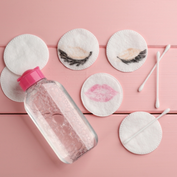 Đắp mặt nạ: có nên rửa mặt trước không, nên làm gì trước và sau khi đắp,... 7 tay trang