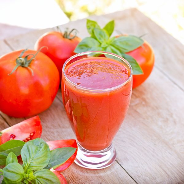 uong-ca-chua-dep-da-het-mun