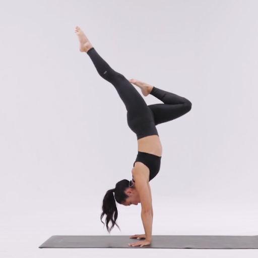 Tư thế bọ cạp trong Yoga là gì? Lợi ích và cách thực hiện tư thế bọ cạp trong Yoga 10 buoc-2