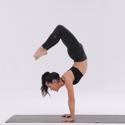 Tư thế bọ cạp trong Yoga là gì? Lợi ích và cách thực hiện tư thế bọ cạp trong Yoga 13 buoc-5